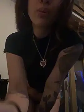 LittleBabyCat22 online show from September 12, 11:23 pm