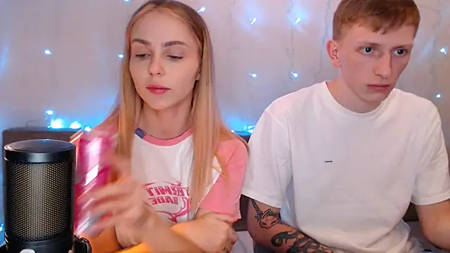 juliaanddima online show from September 15, 11:12 pm