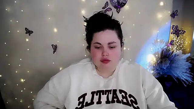 Emily Mo online show from February 4, 8:06 am