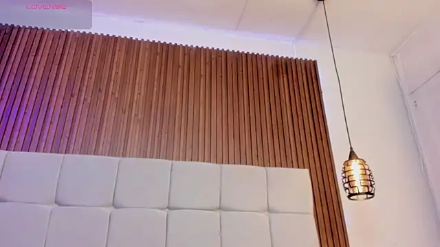 Saravy Blandon online show from April 7, 10:39 am