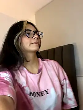 Cat2525 online show from January 9, 1:43 am