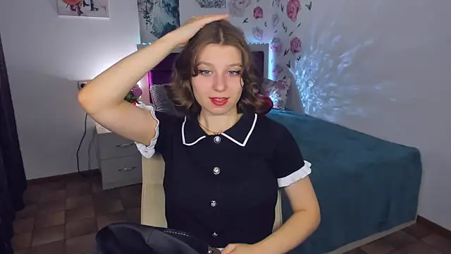 RinaMoore online show from September 24, 12:04 pm