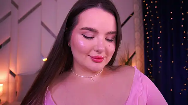 CuteAmberr online show from February 18, 2:21 am