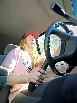 GoldenFlameGoddess online show from January 11, 8:03 pm