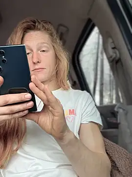 GoldenFlameGoddess online show from February 23, 4:17 pm