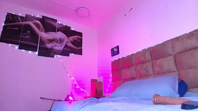  sex mia online show from September 12, 7:32 pm