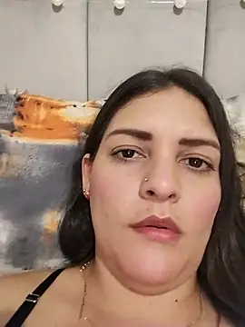 Mia Hampton online show from May 23, 9:46 pm