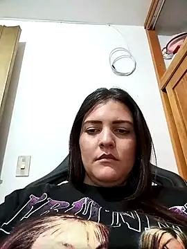 Mia Hampton online show from December 17, 2:17 am