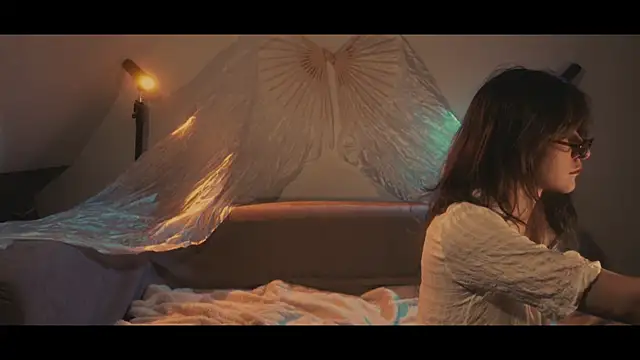 WebCora online show from April 16, 4:50 pm