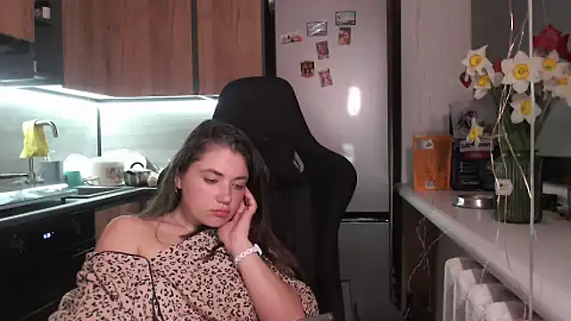 delightful sofi online show from April 16, 9:39 pm