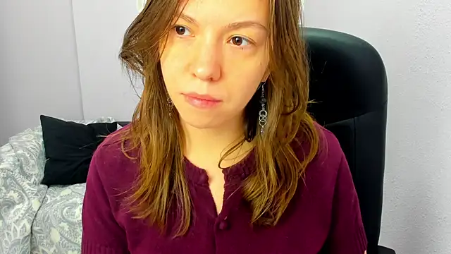 Persephoni online show from April 18, 10:51 am