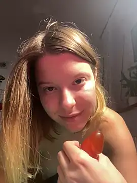 kimczii online show from October 10, 8:41 am