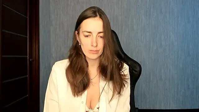 Sabrina Mur online show from December 15, 11:59 am