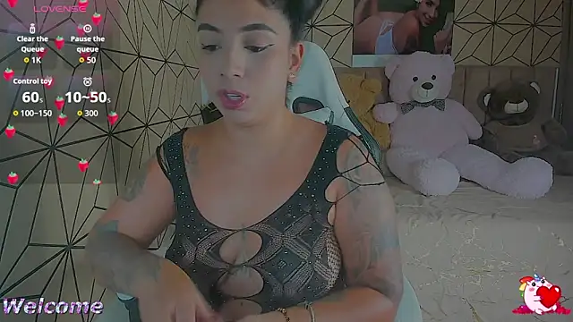 vane lopez  online show from October 15, 5:59 pm