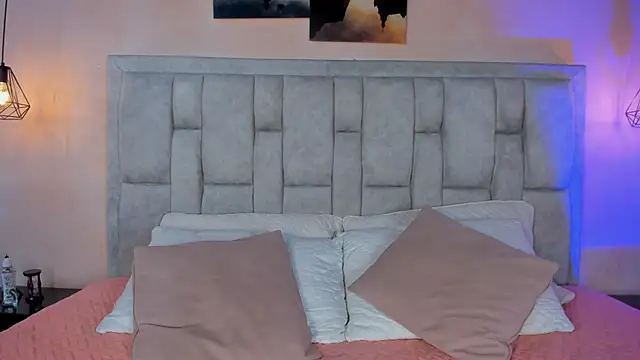 Stefhanyblow online show from March 13, 5:36 pm