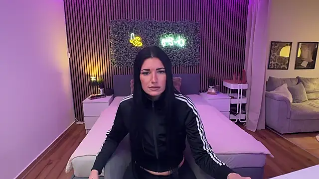 LizaRoxx online show from March 23, 8:37 pm