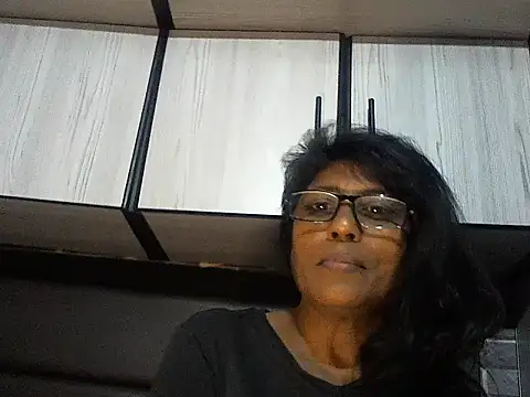 Snapshot of MsAttitude chatting on October 2, 2:11 pm MsAttitude online show from October 2, 2:11 pm