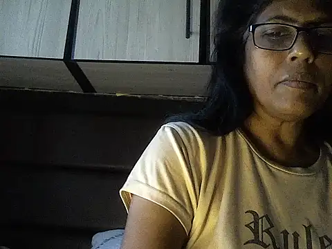 Snapshot of MsAttitude chatting on September 16, 7:27 am MsAttitude online show from September 16, 7:27 am