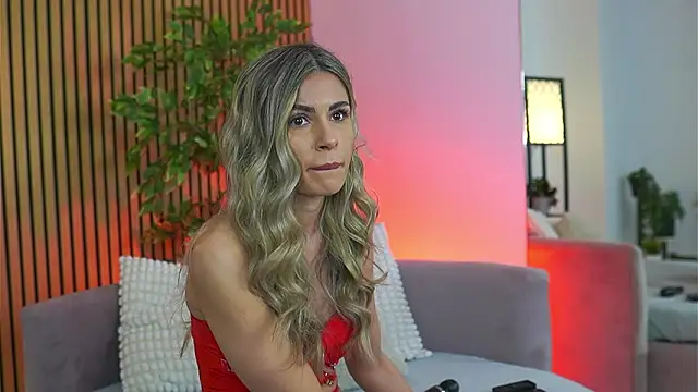 Avril Cyrus online show from March 27, 8:16 am