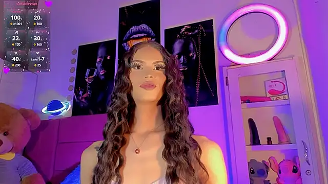 Snapshot of alexia_corleoni chatting on September 20, 12:43 am alexia corleoni online show from September 20, 12:43 am