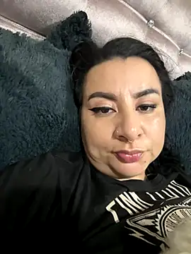 Abril Luv online show from November 27, 12:02 am