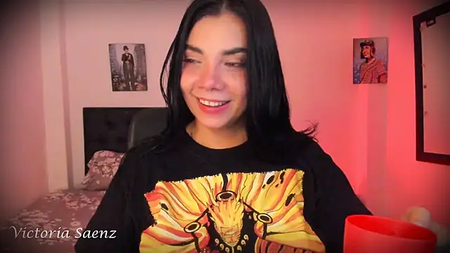 victoriaasaenz  online show from November 7, 12:49 am