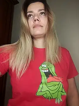 KrissSexi online show from December 20, 1:04 pm