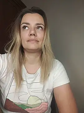 KrissSexi online show from November 22, 2:42 pm