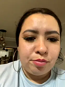 Snapshot of KimyTekashi_ chatting on October 20, 5:54 am KimyTekashi online show from October 20, 5:54 am