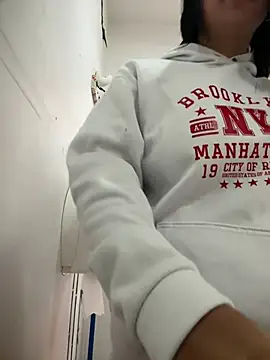 ZiaCalifa online show from April 4, 11:09 am