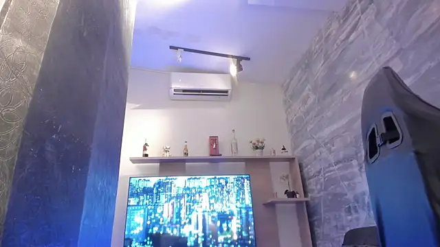 LunaBaker-1 online show from September 12, 8:16 pm