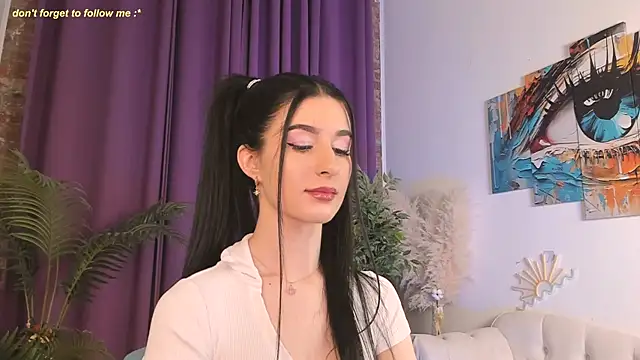 LauraCoy online show from May 8, 9:16 pm