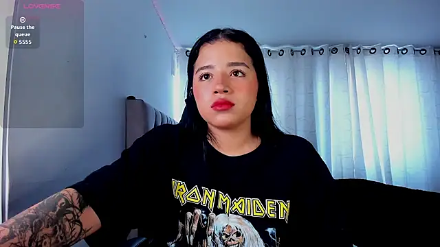 aliice walker  online show from December 22, 3:15 pm