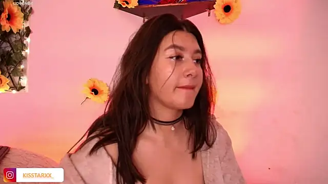 kisstarxxx online show from February 18, 3:49 am