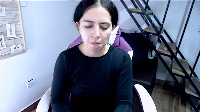 samantha baby  online show from October 2, 9:53 pm