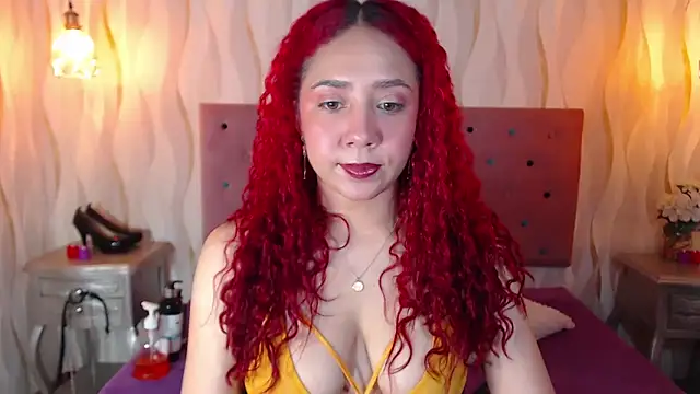 IsabelaLatina online show from March 17, 2:21 pm