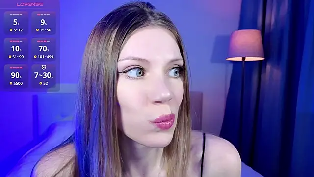 Lilianna Just online show from February 14, 3:36 pm