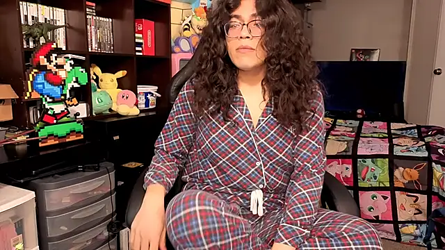 ShinyCherub online show from November 12, 1:25 am