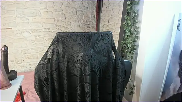 Snapshot of Mayala__ chatting on November 1, 4:33 pm Mayala online show from November 1, 4:33 pm