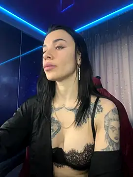 Queen of pain online show from November 28, 7:00 am