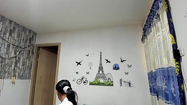 carlos and diana online show from October 29, 5:04 pm