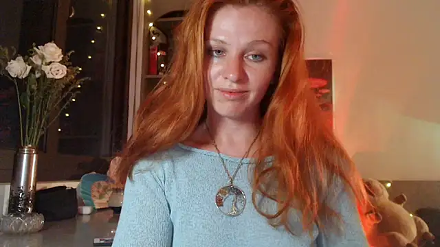 Cassie Wild online show from June 19, 12:08 pm