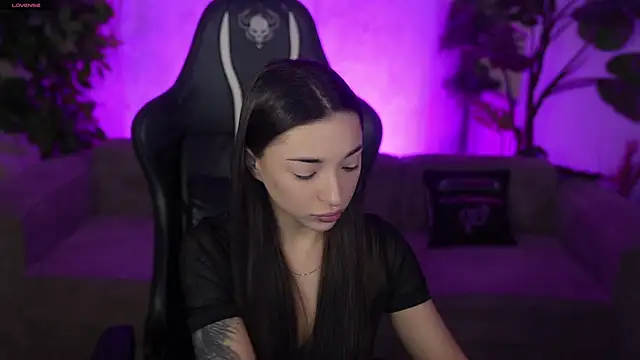 Jasmine Flow online show from February 23, 8:36 am