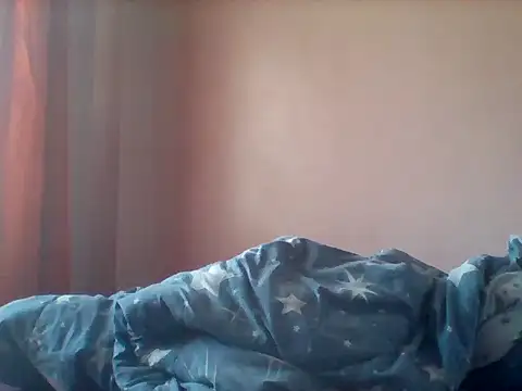 Snapshot of prettyshan90 chatting on October 2, 8:30 am prettyshan90 online show from October 2, 8:30 am