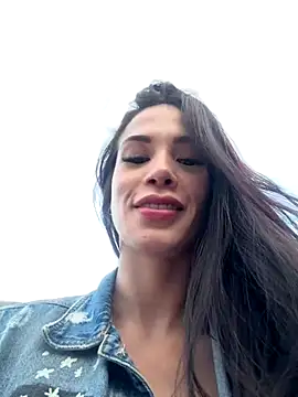 Im Valentina online show from December 17, 11:20 pm