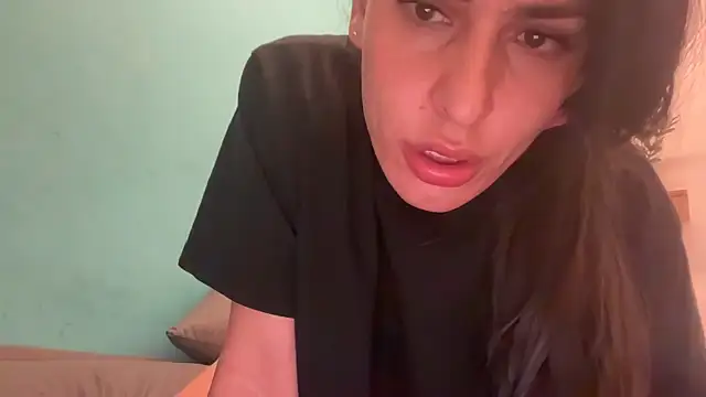 GGmoon81 online show from September 19, 7:35 pm