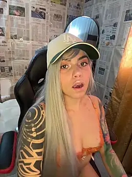 i am nina  online show from February 24, 7:45 pm