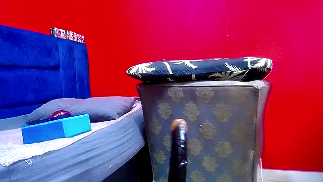 Lelety79 online show from October 28, 7:14 am