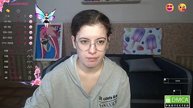 Snapshot of Aminabeatris chatting on October 10, 5:23 am Aminabeatris online show from October 10, 5:23 am