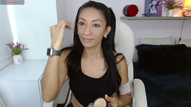 sofia perez    online show from September 16, 8:28 pm